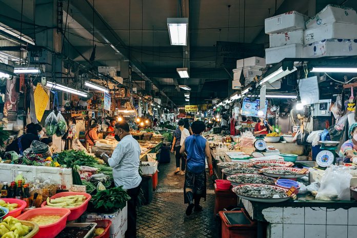 Harga Disuruh Turun, Hukum Pasar Dipaksa Puasa?