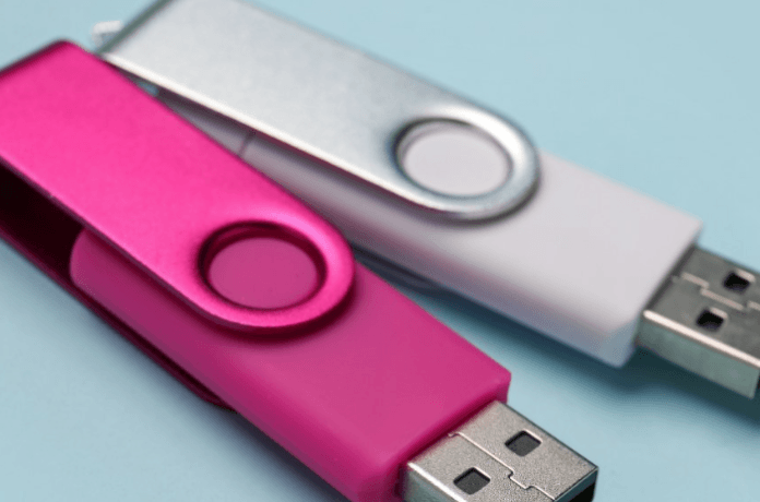 Jual Flash Disk Lagu Bajakan Terancam 10 Tahun Penjara