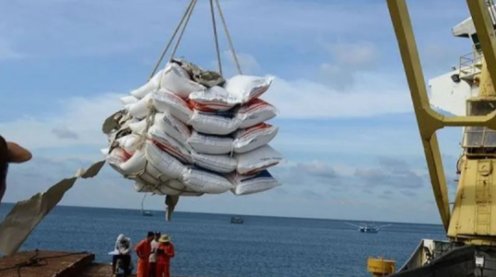 Pesta Importir: Misteri Musim Panen yang Terluka