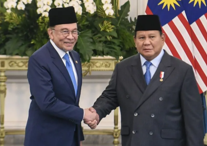 Diplomasi Lebaran Prabowo Telepon Anwar Ibrahim
