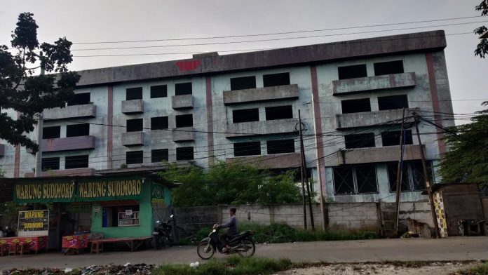 Gedung-biru-kalimalang-bekasi Gedung-biru-kalimalang-bekasi
