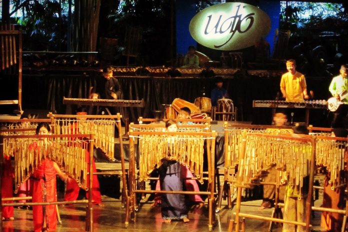 angklung mang udjo