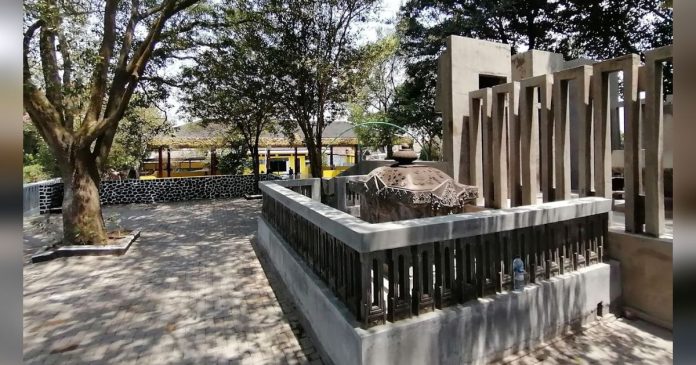 kompleks makam gunung kendeng