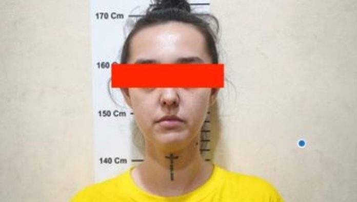 mantan artis scammer internasional Solo